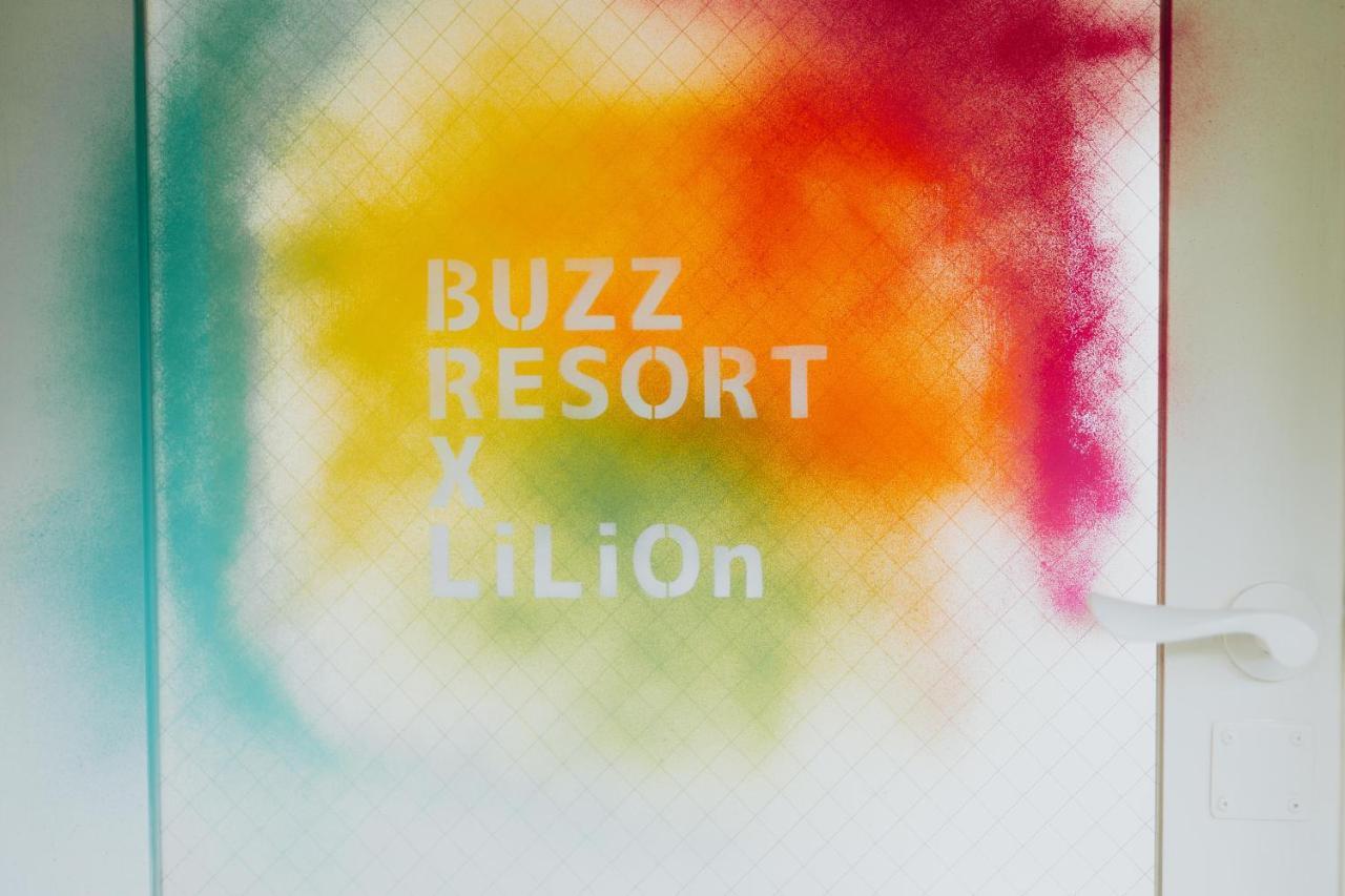 Buzz Resort Onna Eksteriør billede